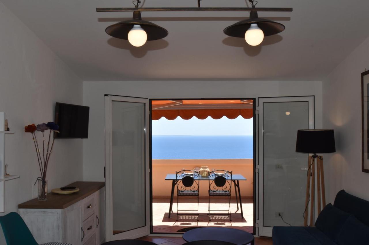 Route 25 - Cavoli - Vista Mare, Con Clima, Terrazza E Posto Auto Apartment Spiaggia di Cavoli Екстериор снимка