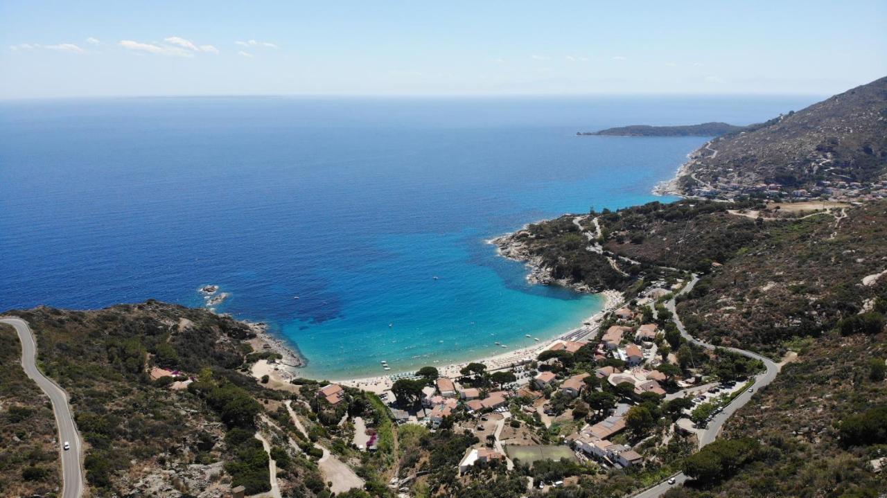 Route 25 - Cavoli - Vista Mare, Con Clima, Terrazza E Posto Auto Apartment Spiaggia di Cavoli Екстериор снимка