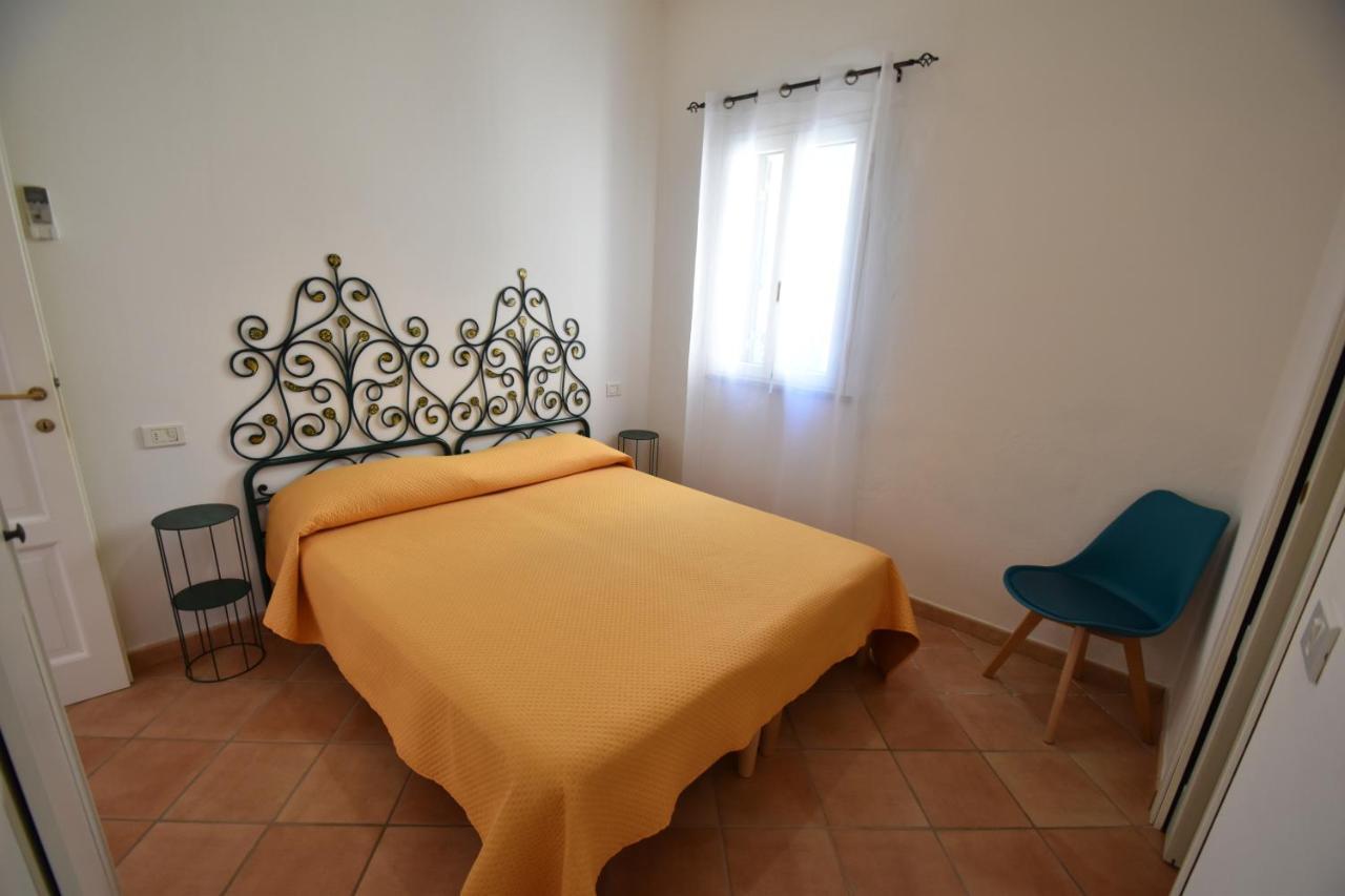 Route 25 - Cavoli - Vista Mare, Con Clima, Terrazza E Posto Auto Apartment Spiaggia di Cavoli Екстериор снимка